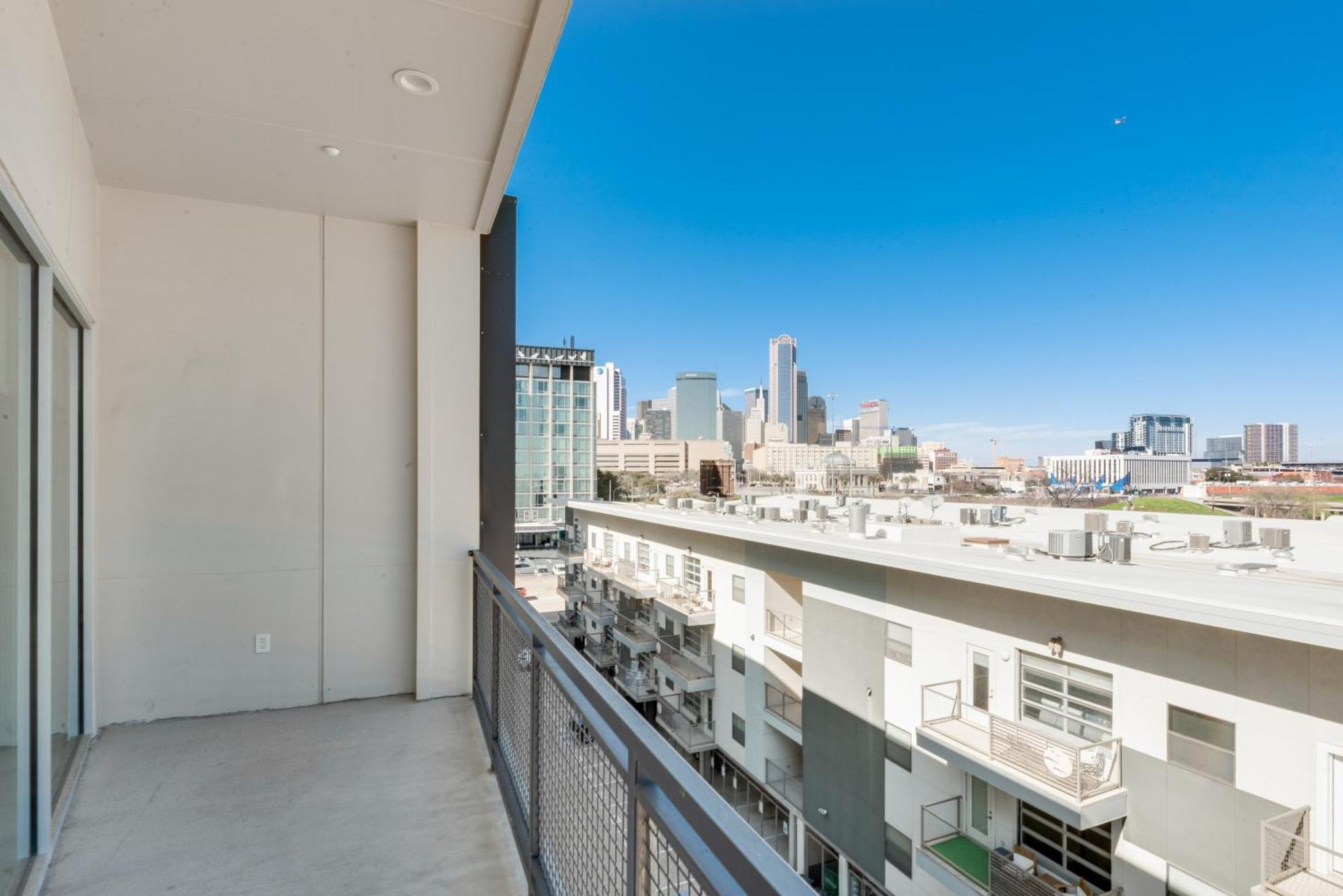 Snazzy Loft Style 2Br I Gym I Parking I Workspace Dallas Ngoại thất bức ảnh