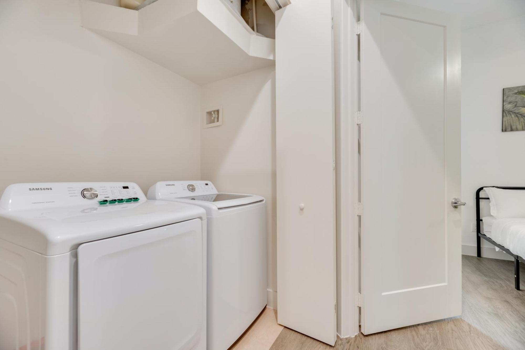 Snazzy Loft Style 2Br I Gym I Parking I Workspace Dallas Ngoại thất bức ảnh