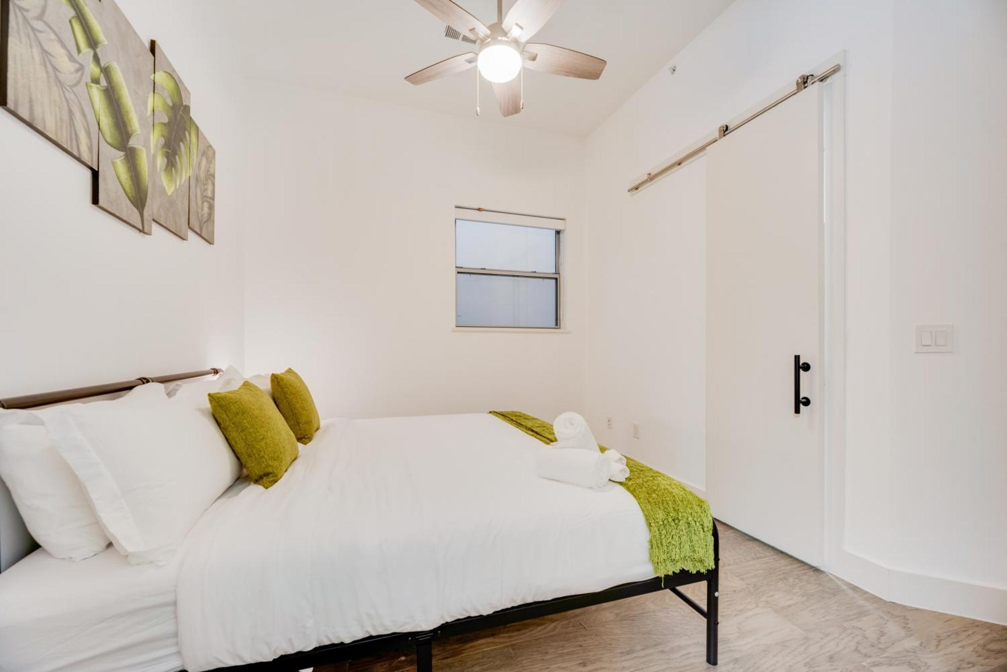 Snazzy Loft Style 2Br I Gym I Parking I Workspace Dallas Ngoại thất bức ảnh