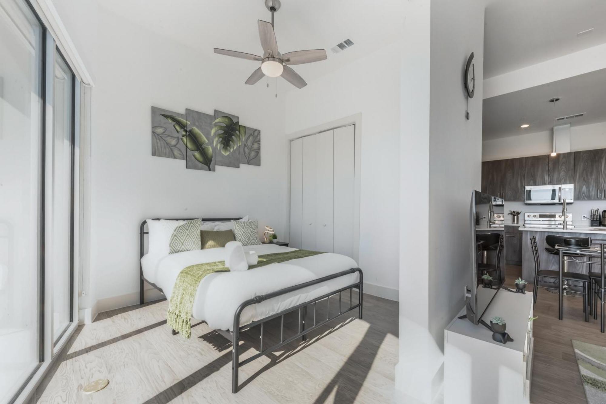 Snazzy Loft Style 2Br I Gym I Parking I Workspace Dallas Ngoại thất bức ảnh